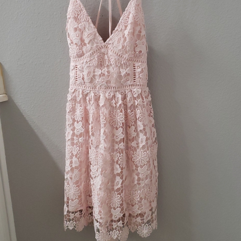 Hollister Pink Lace Dress - Picture 1 of 4